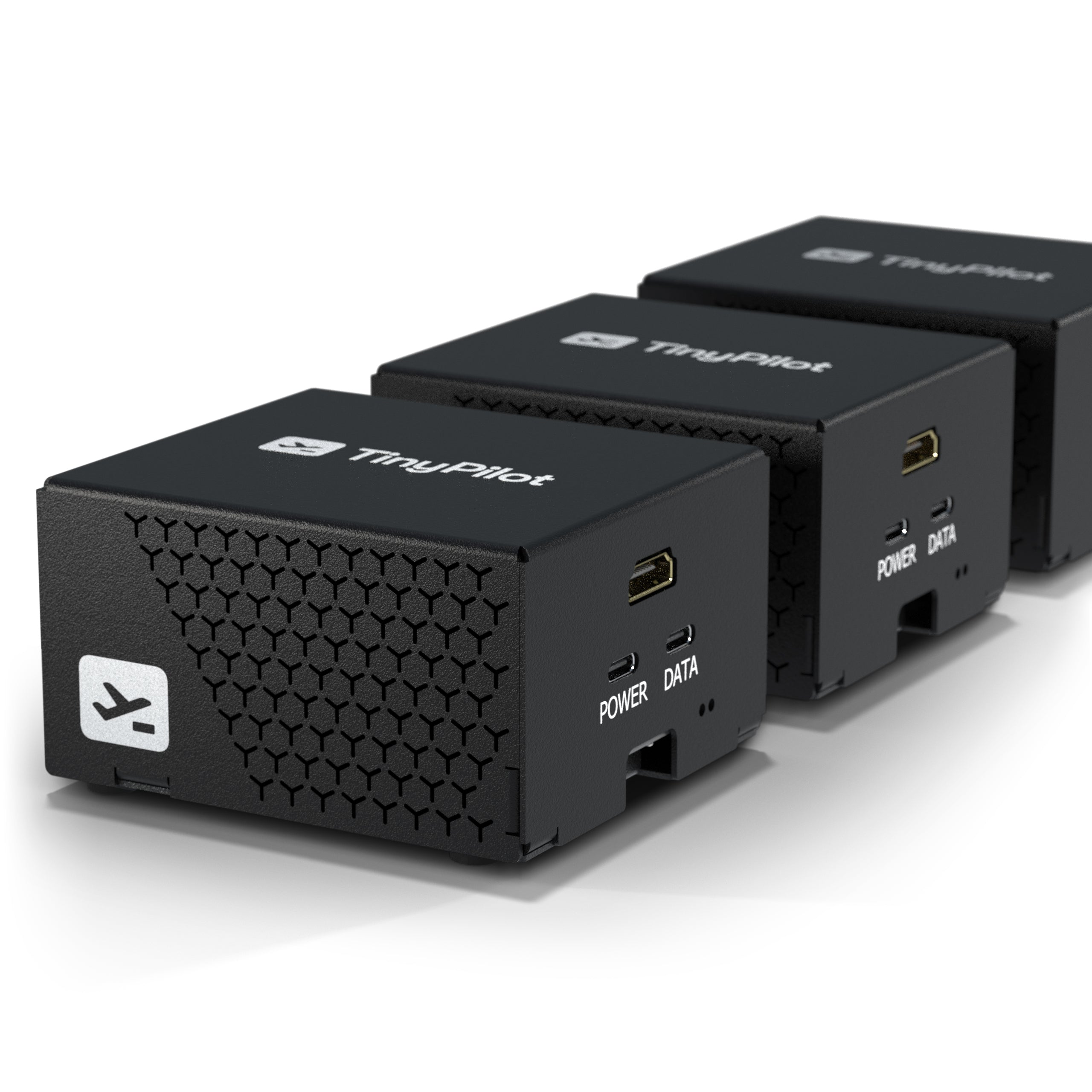 tinypilot　型番voyager2a Remote Control a PC or Server with the TinyPilot Voyager 2a